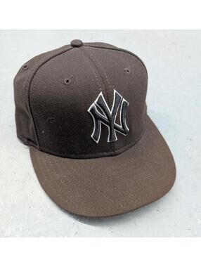 Vintage New Era New York Yankees Brown Wool Fitted Hat 6 7/8